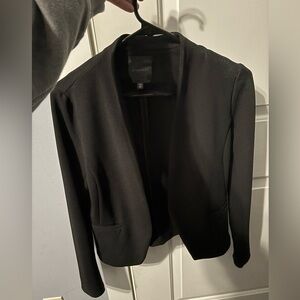 Dynamite Women's Elegant Black Blazer